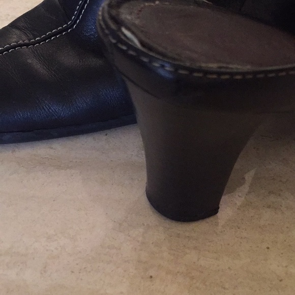 Aerosol Black Leather Mules - Picture 3 of 7